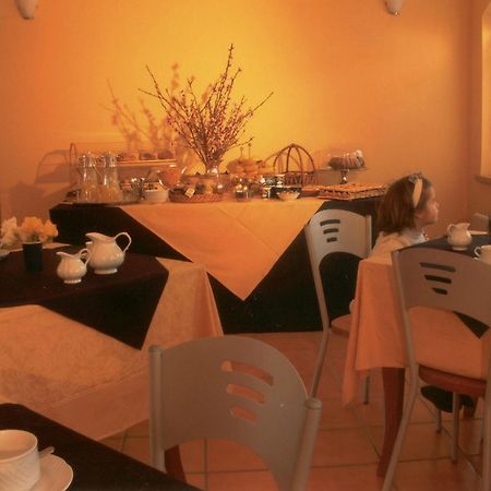 Hotel Locanda Dei Trecento 사프리 외부 사진